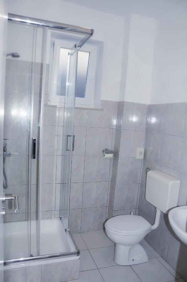 Apartment Rocan *