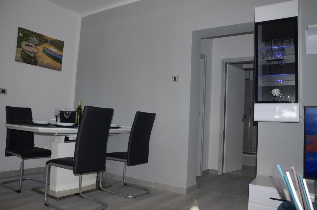 Rocan Apartment